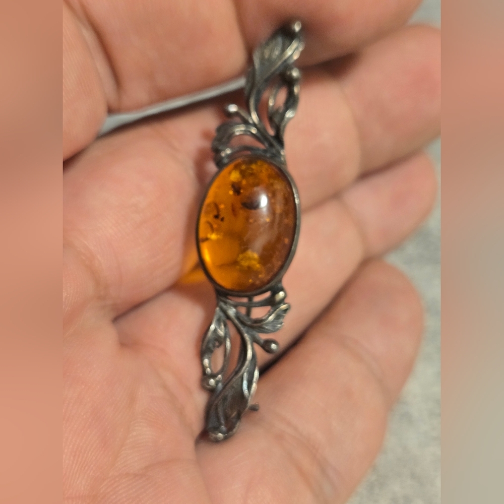 Vintage SterlingSilver and Amber Women's Brooch